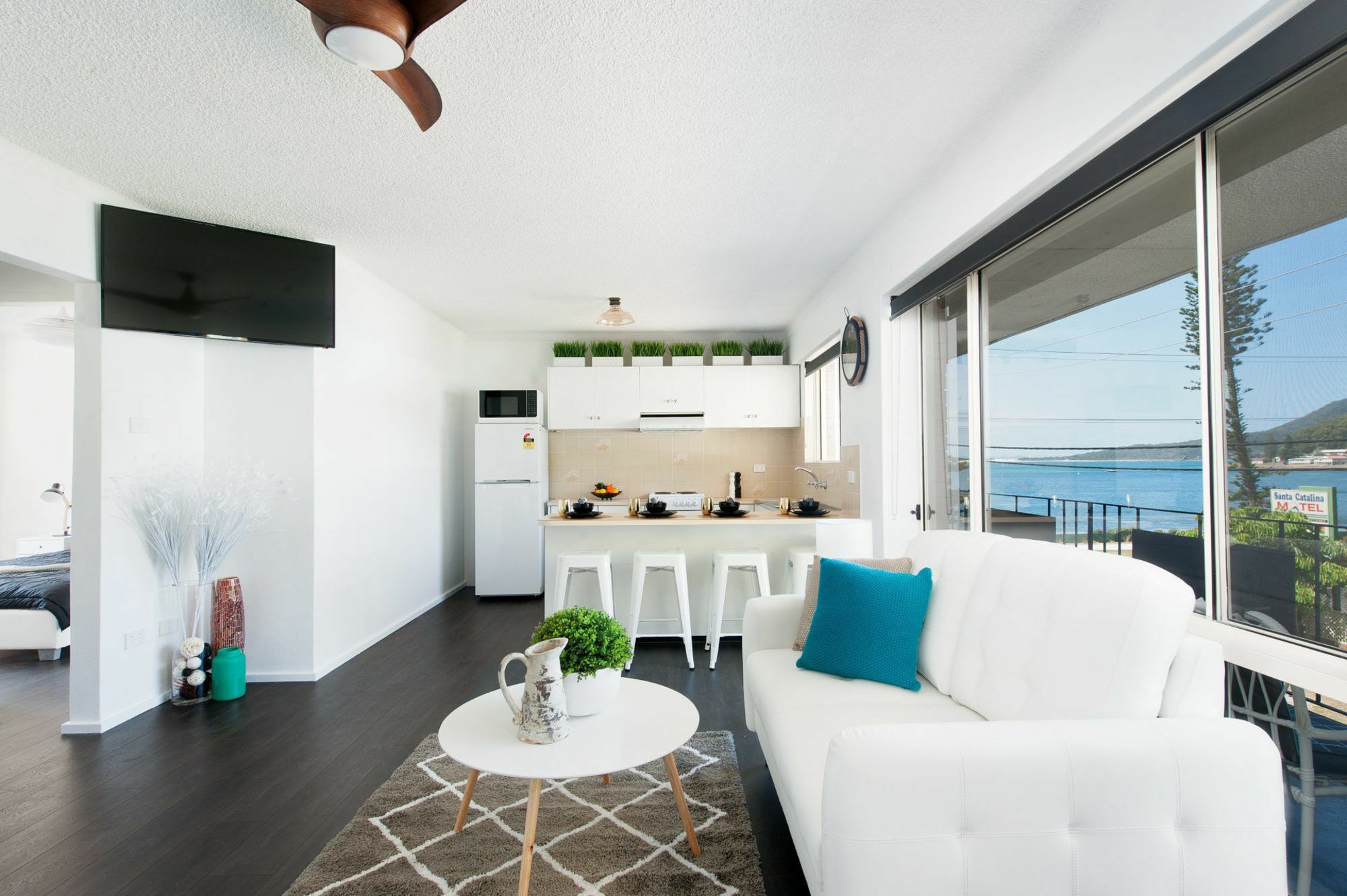 Shoal Towers, Unit 4/11 Road Shoal Bay