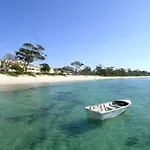 Blue Horizons, Unit 808, 41-45 Shoal Bay Road