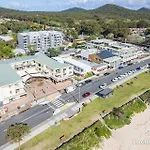 Shoal Court 2 Fabulous Location With Water Views