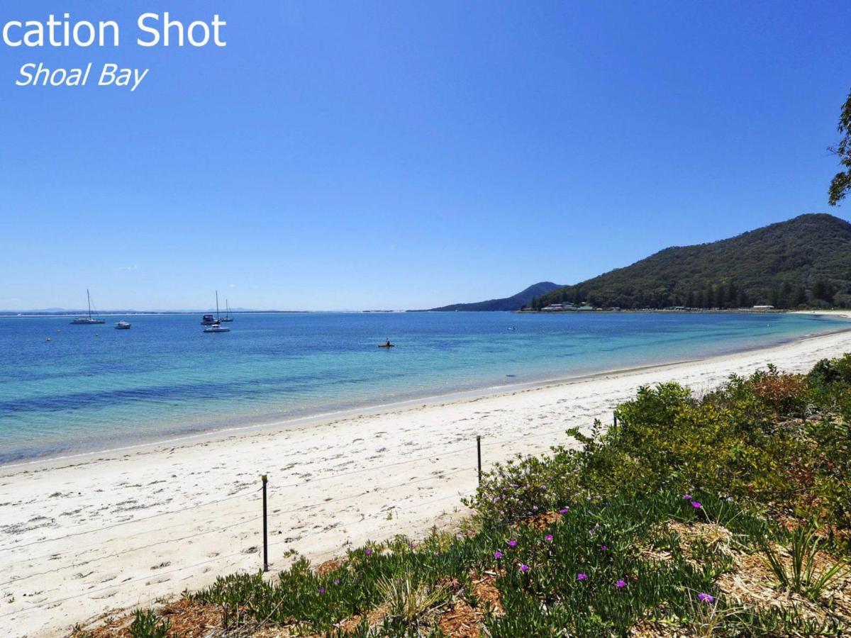 Apartment Shoal Court 2 Fabulous Location With Water Views