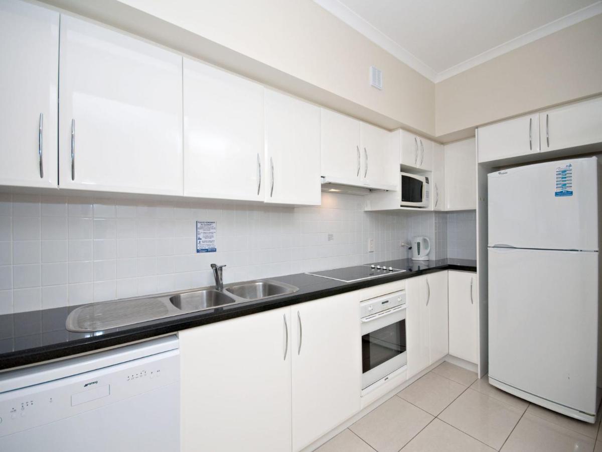 Messines Street, Breakwater Apartment, 104 Apartment *