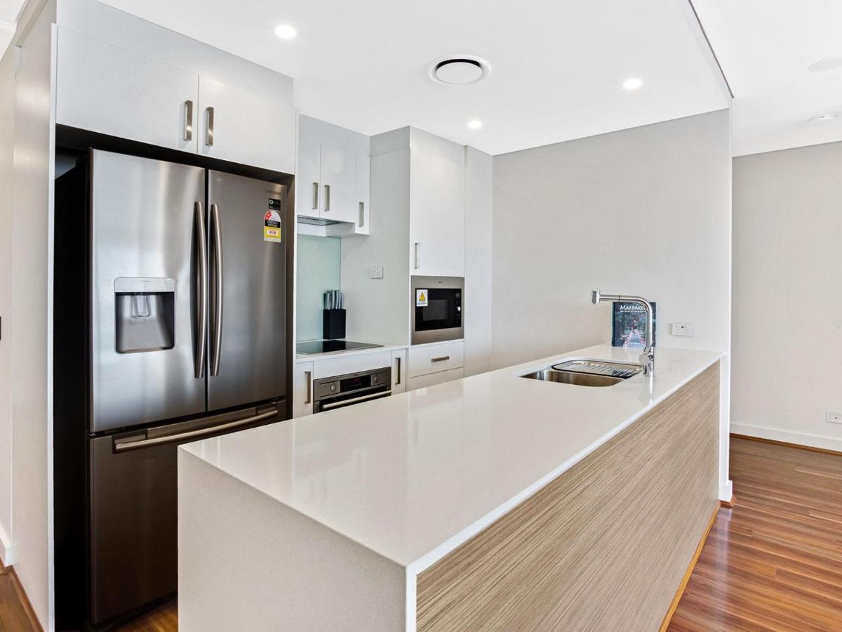 The Shoal, Unit 510/4-8 Bullecourt Street Apartment Shoal Bay