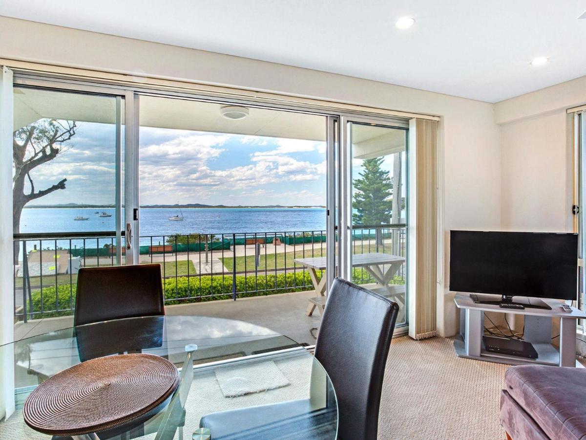 Shoal Towers Unit 3 11 Road Apartment *