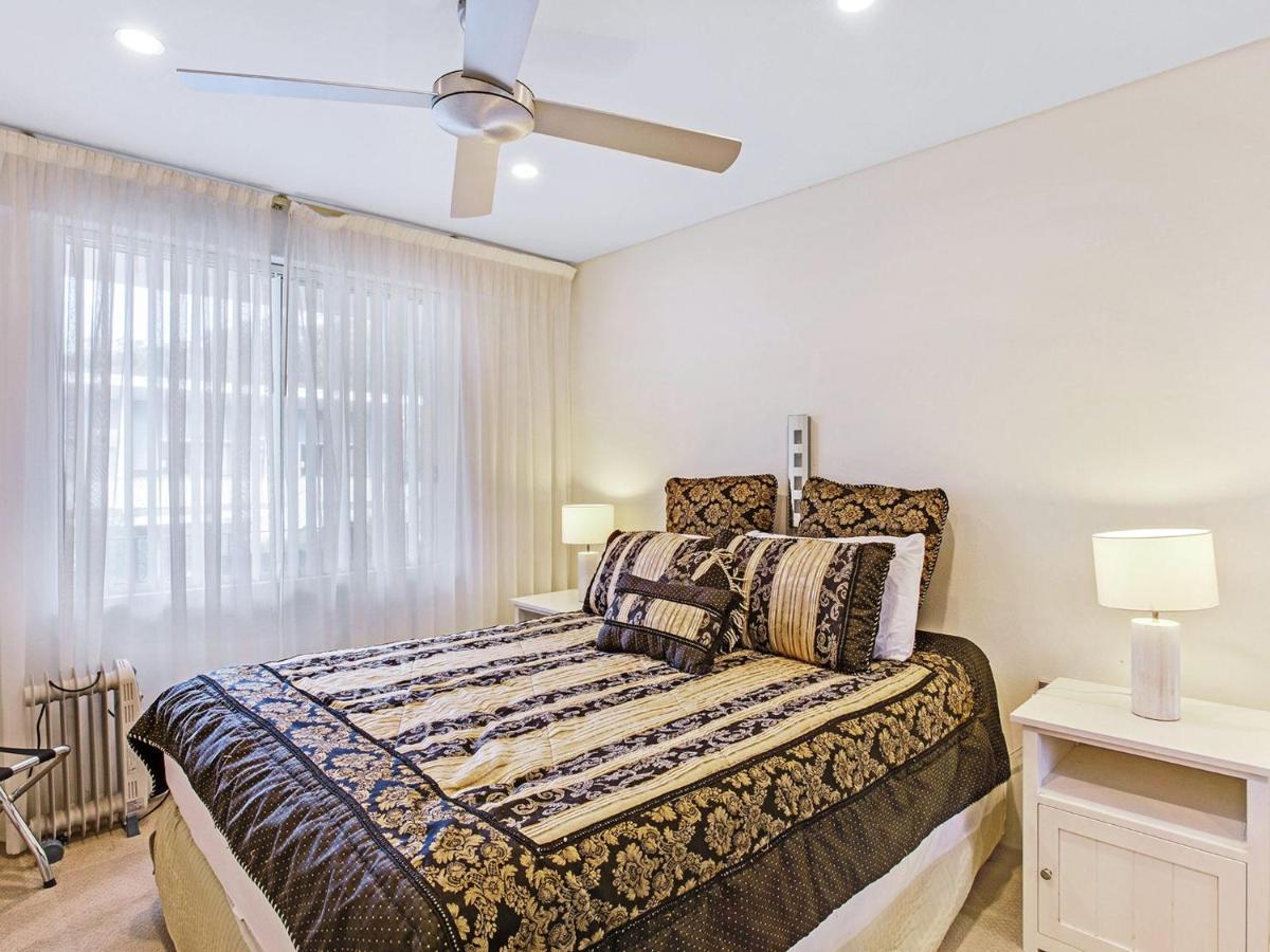 Shoal Towers Unit 3 11 Road Apartment *