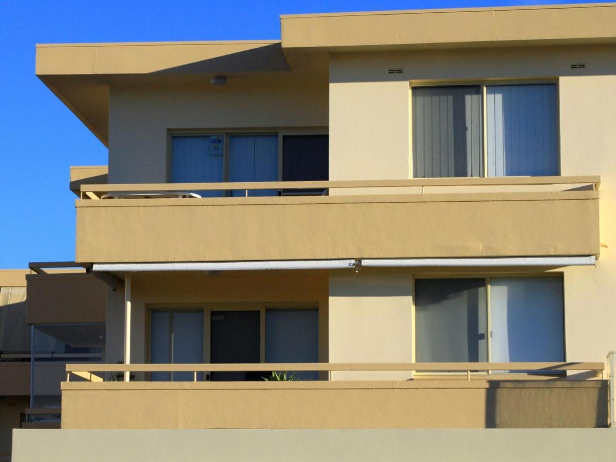 Bay Village Unit 20, 47 Road Apartment *