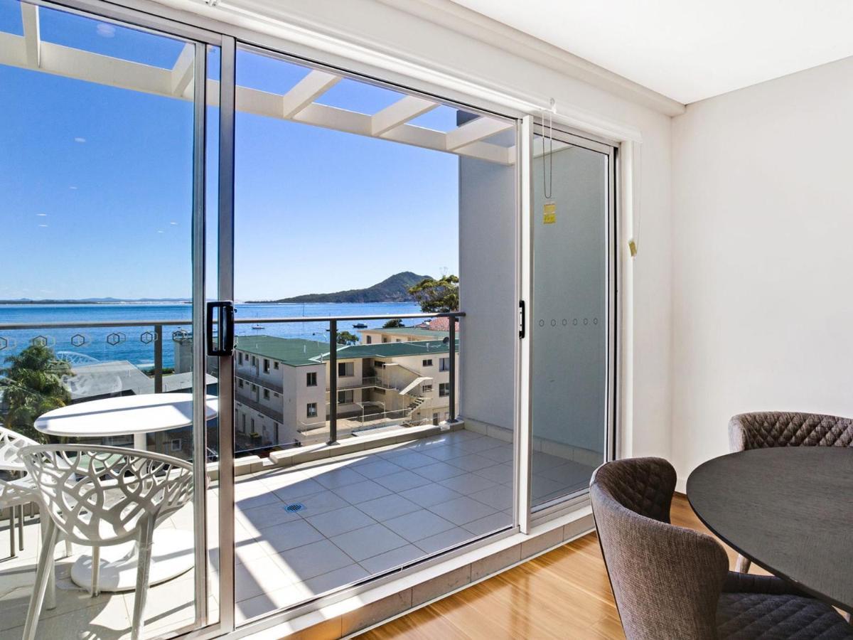 The Shoal, Unit 510/4-8 Bullecourt Street Apartment