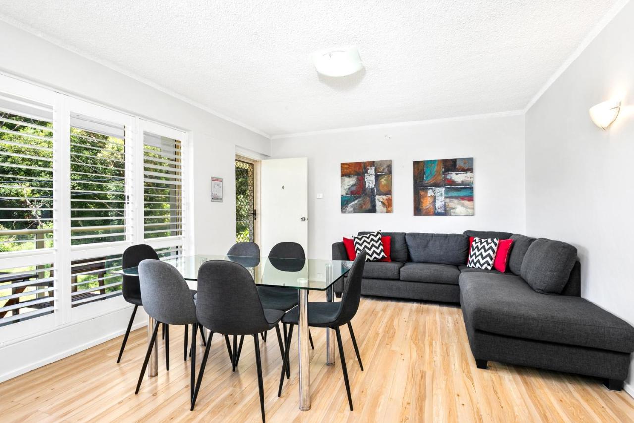 4 Shoal Court