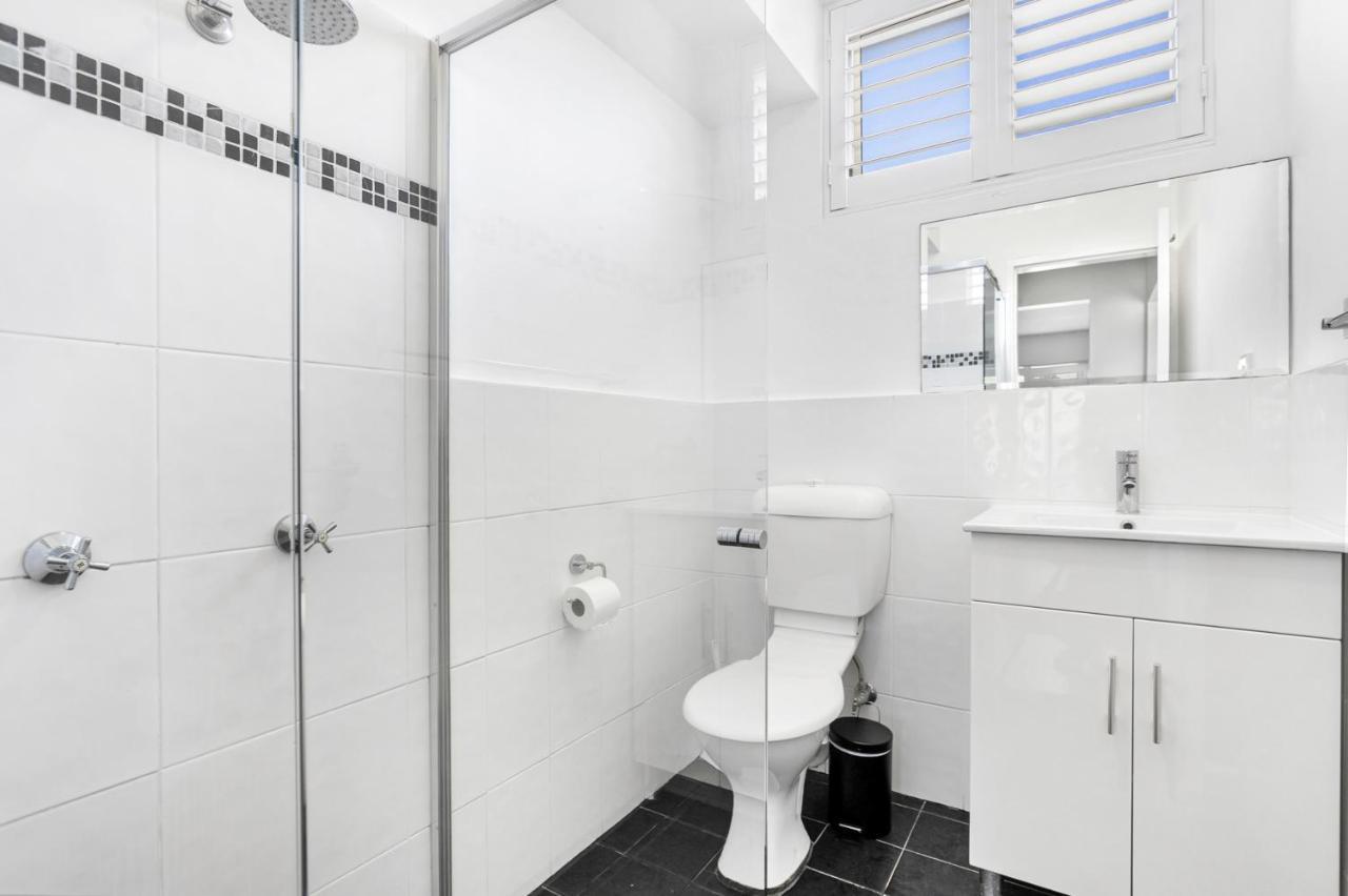 Apartment 4 Shoal Court