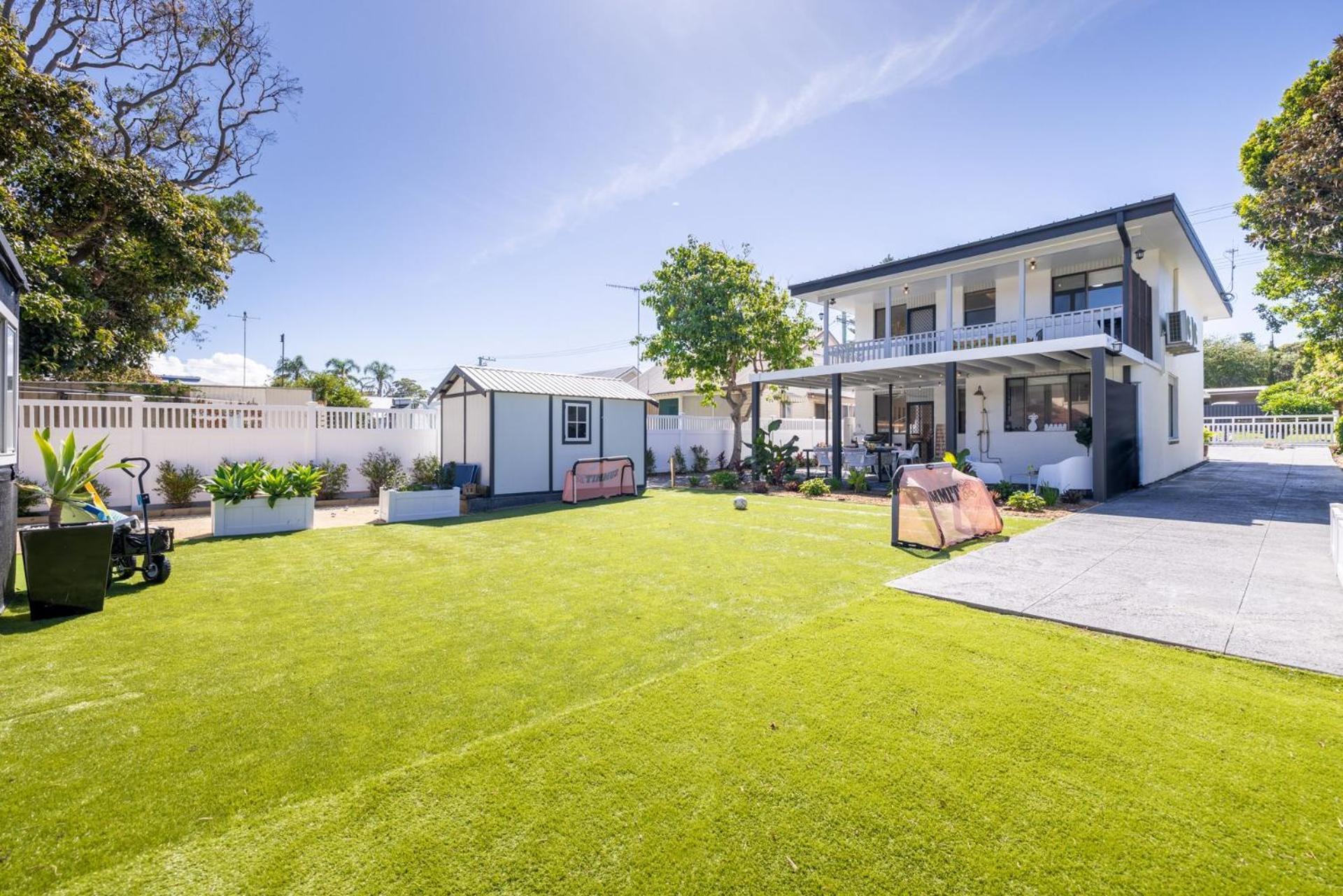 Holiday home Nordic House, 49 Tomaree Rd - Pet Friendly House Over 2 Levels *