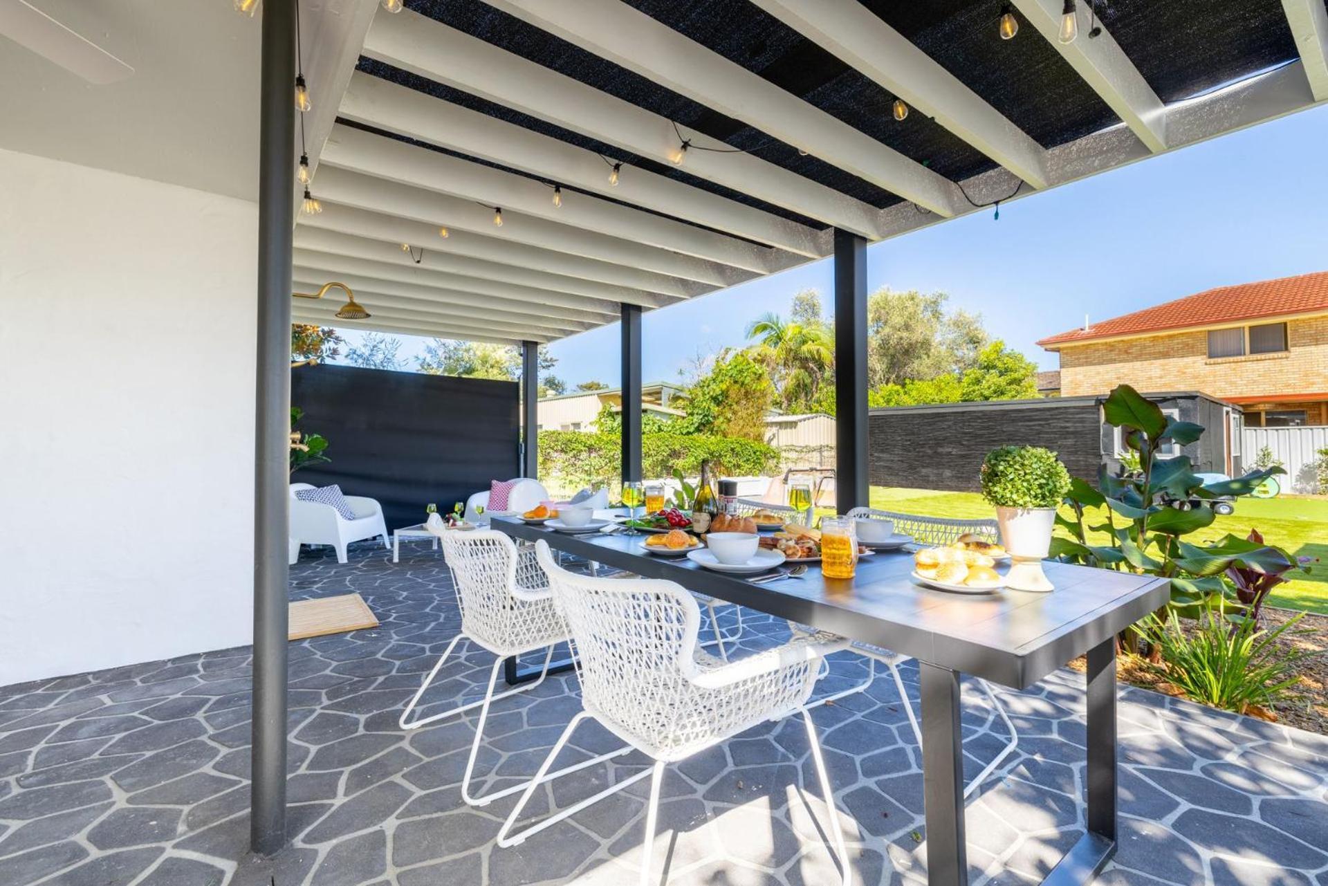 Nordic House, 49 Tomaree Rd - Pet Friendly House Over 2 Levels Holiday home