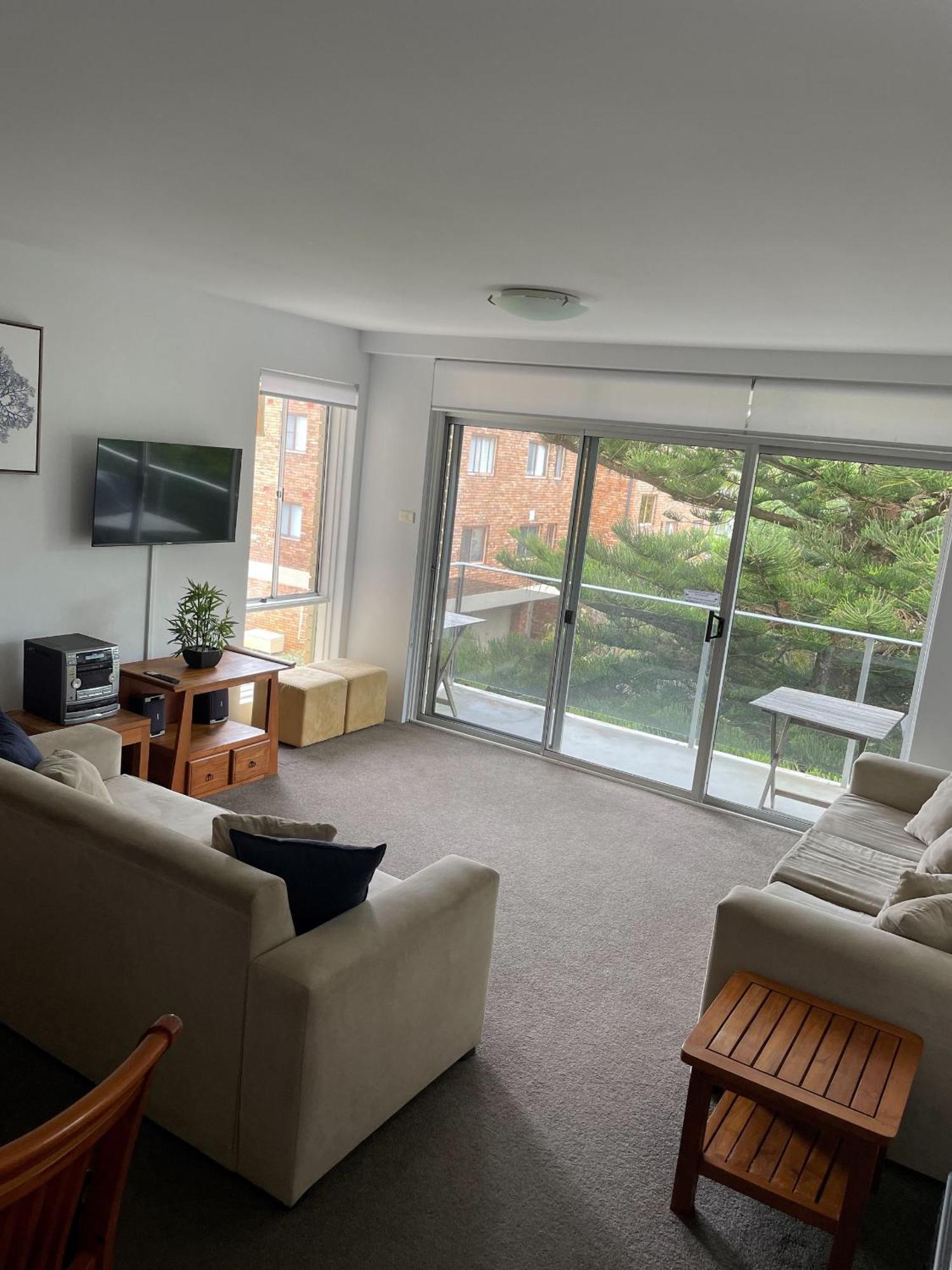 The Helm 12 Unit In Little With Direct Access To Shoal Bay