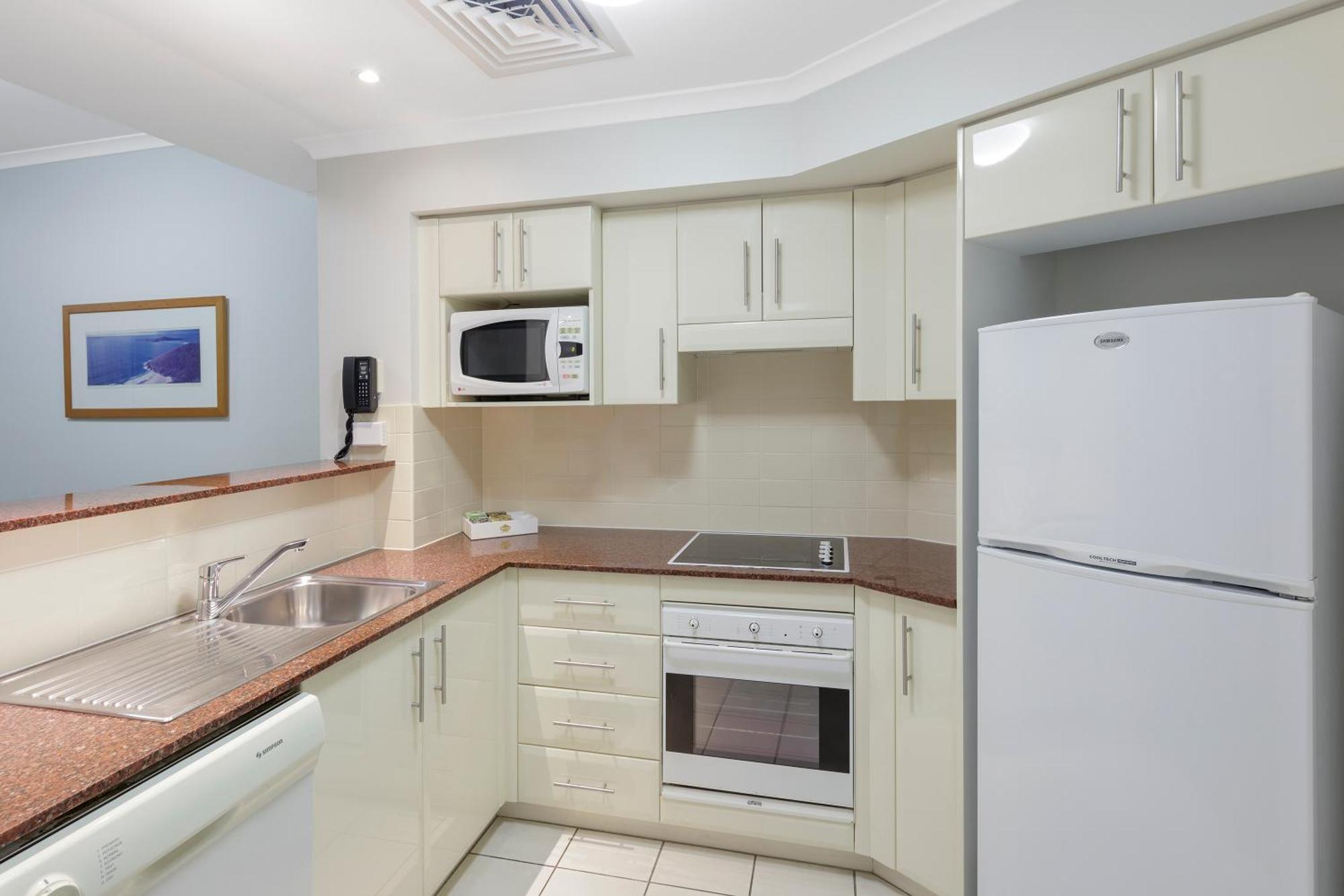 Ramada By Wyndham Shoal Bay