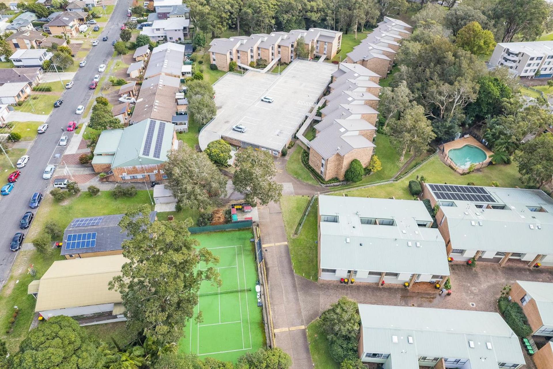 Bay Parklands 28 Pool Tennis Court And Stunning Views Apartment