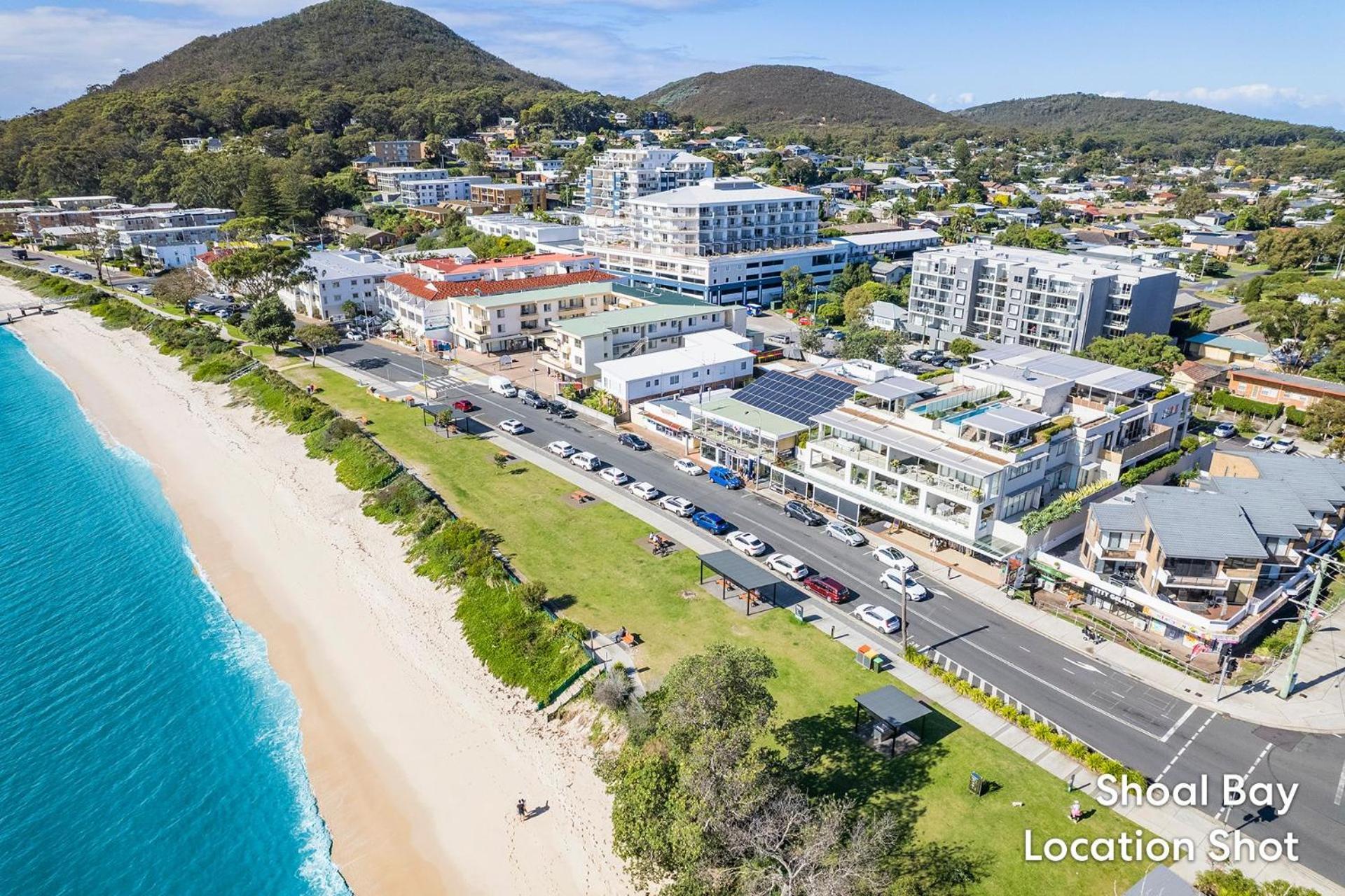 Shoal Court 2 Fabulous Location With Water Views
