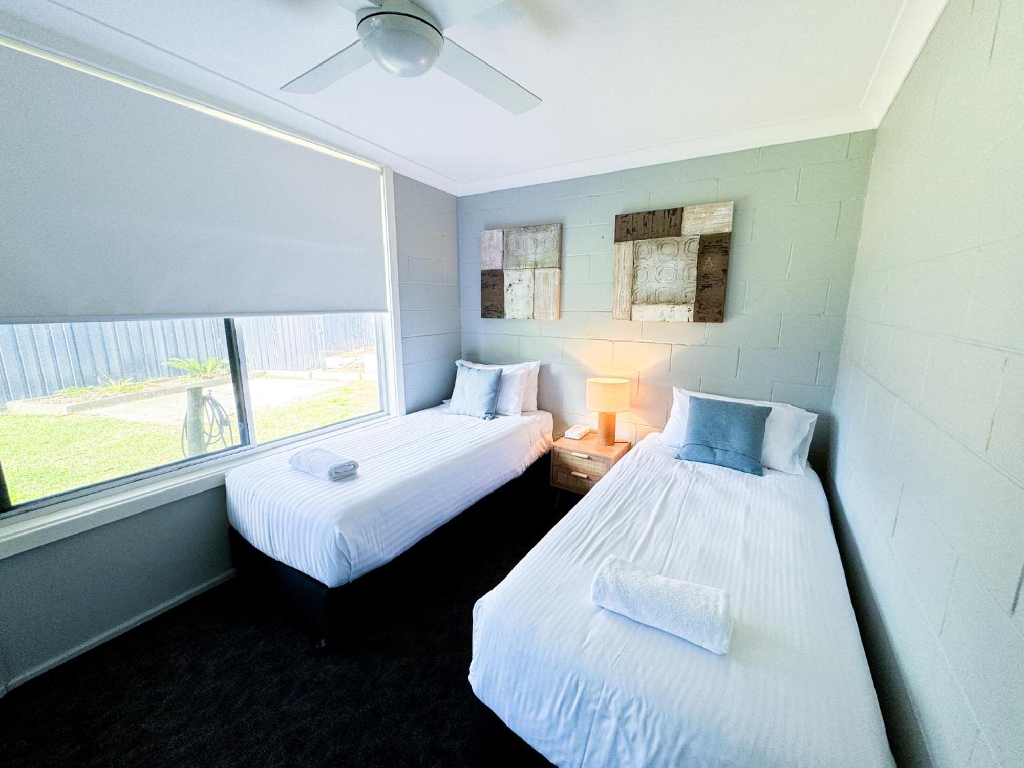 Shoal Bay Holiday Park 4*