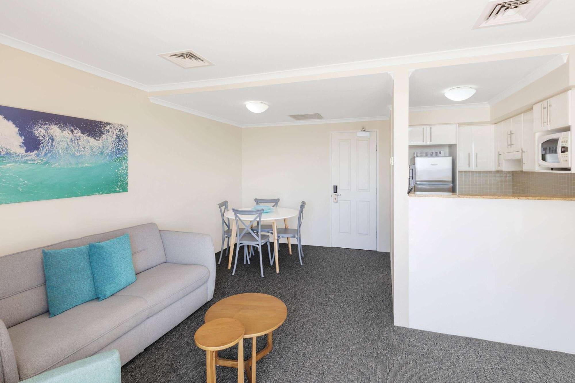 Ramada By Wyndham Shoal Bay
