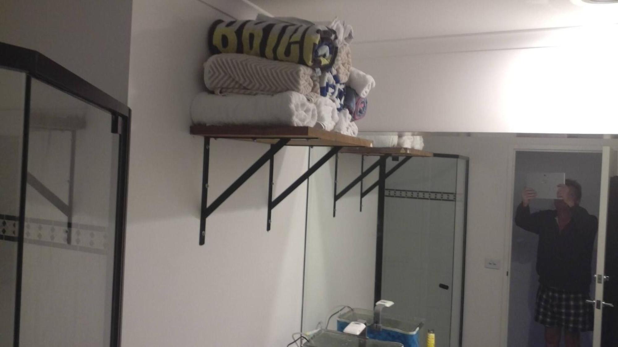 In Guest - Backpackers Dream Girls Party Nightcouples Guest house Shoal Bay