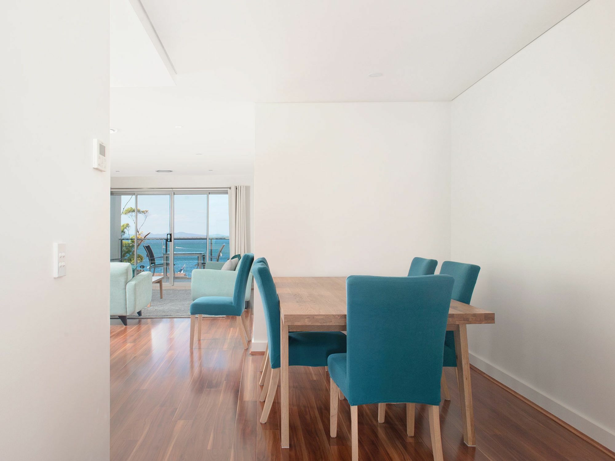Apartment The Shoal Apartments, Unit 504/4-8 Bullecourt Street *