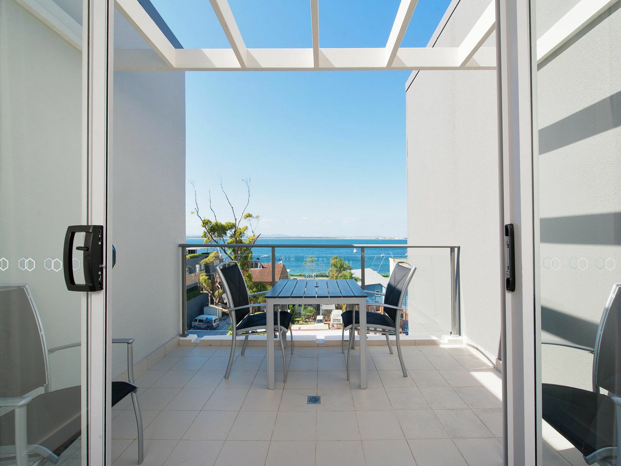 The Shoal Apartments, Unit 504/4-8 Bullecourt Street Apartment *